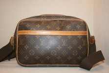 Louis Vuitton Monogram REPORTER Cross Bag pm
