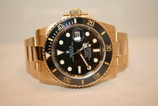 Rolex Submariner Date  YG