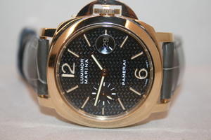 Officine Panerai LUMINOR MARINA44 YG