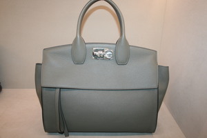 FERRAGAMO STUDIO SOFT BAG  L NEW