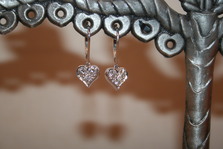 Tiffany & Co. HEART DIA PT earing ~~~