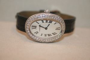 Cartier NEW BAIGNOIRE  DIA Small ~~~