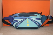 Hermes  ENDLESS ROAD belt bag