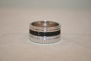 Boucheron  Quatre  Black EDition DIA Large NEW