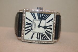 Roger Dubis Golden Squar Diamond